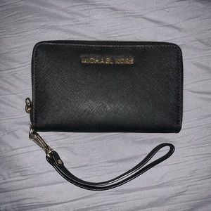 Michael Kors Leather Continental Wristlet Wallet